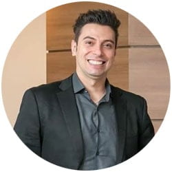 Dr. Marcos